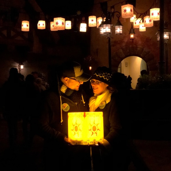 Meet your Posher, Miriam - Picture 2 of 2